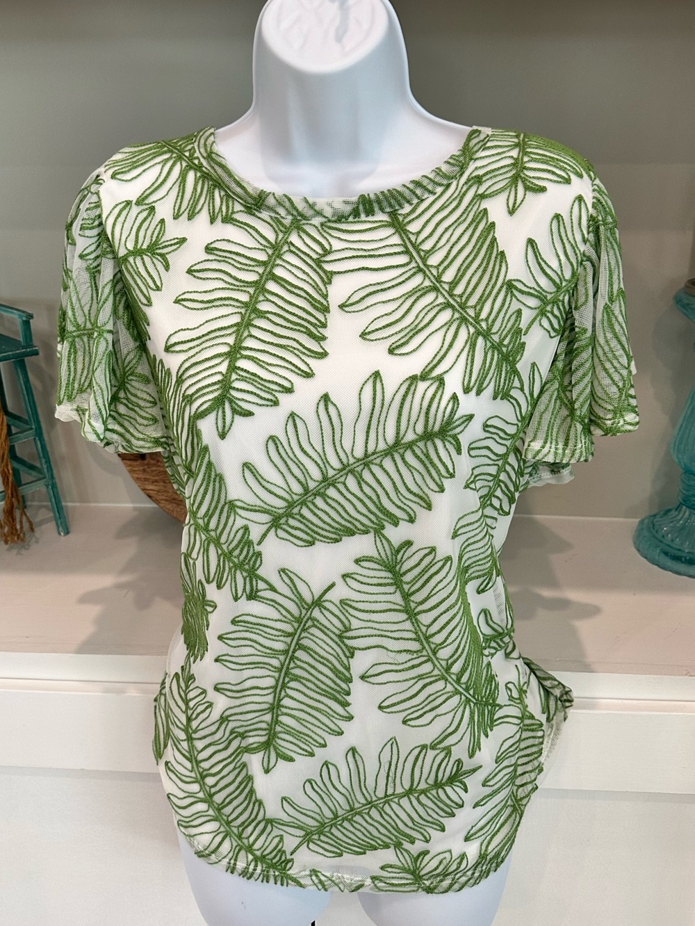 Embroidery Leaf NWOT Lined Blouse